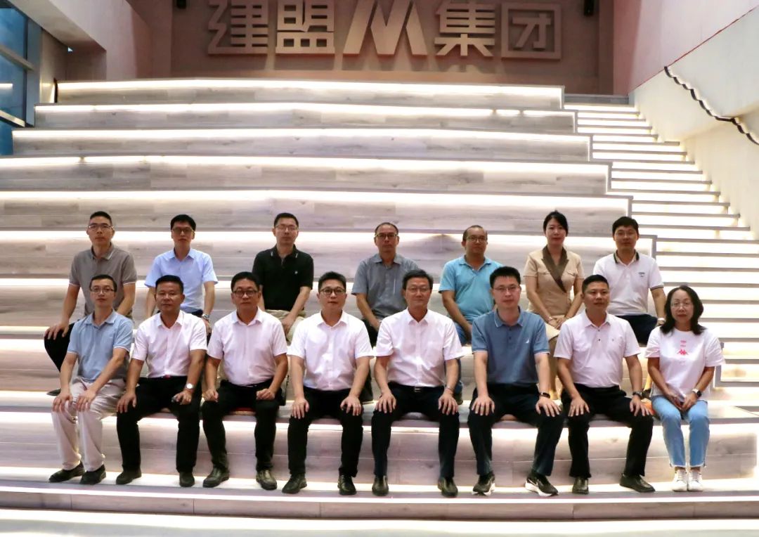 ONE游戏官网-皇马巴塞赞助商